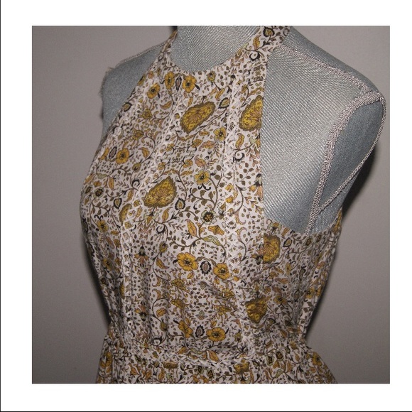 Halter dress. - Picture 4 of 8